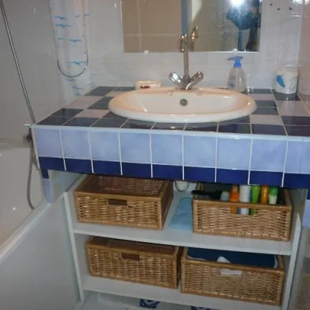 Апартаменты 4 Pers, 1 Chambre, Terrasse Vue Mer, Piscine Et Parking, A 50m De La Mer -ref Jaca402b *