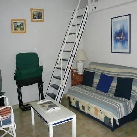 Апартаменты 4 Pers, 1 Chambre, Terrasse Vue Mer, Piscine Et Parking, A 50m De La Mer -ref Jaca402b *