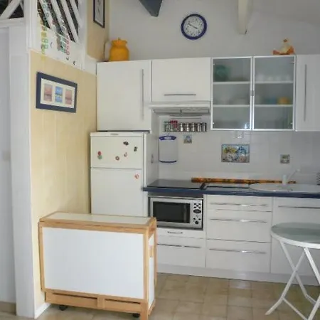 4 Pers, 1 Chambre, Terrasse Vue Mer, Piscine Et Parking, A 50m De La Mer -ref Jaca402b Апартаменты *